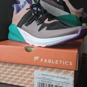 Fabletics sneakers